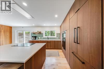 2108 Third Avenue, Rossland