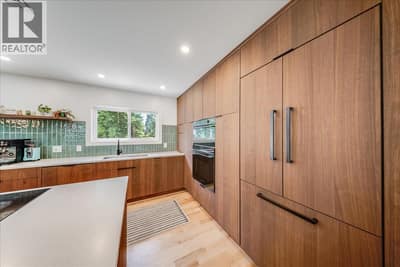 2108 Third Avenue, Rossland