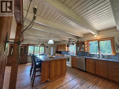 1482 ZWICKY Road, Kaslo