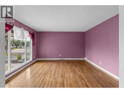 975 Neptune Road, Kelowna