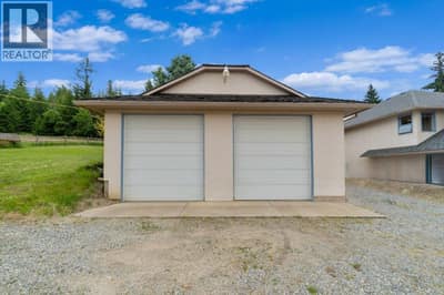 377 Stroulger Road, Enderby