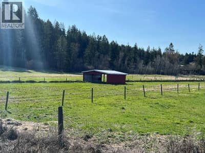2802 LOWER WYNNDEL Road, Wynndel