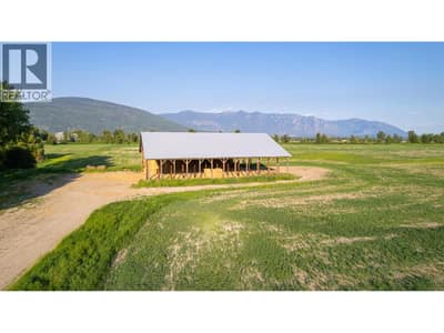 1680 NICKS ISLAND  N Road, Creston