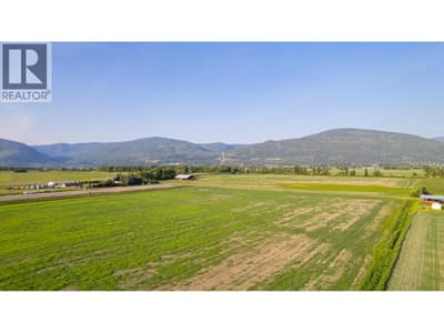 1680 NICKS ISLAND  N Road, Creston