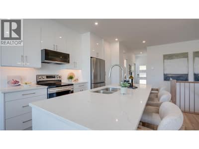 1050 Mt Revelstoke Place Unit# 3, Vernon