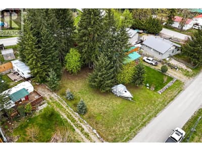 Lots 22, 23, 24 Main Street, Lardeau