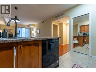 3178 Via Centrale Unit# 2201, Kelowna