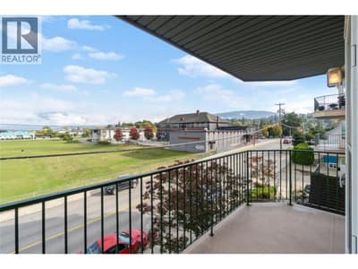Covered Balcony