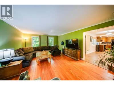 60 Short Street, Trail