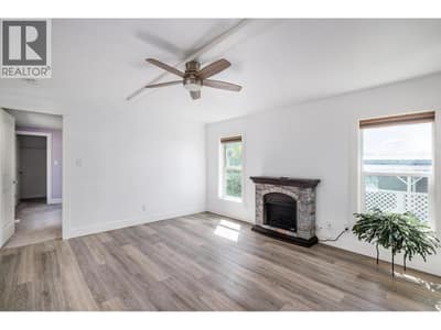 12022 PRETTY Road Unit# 14, Lake Country