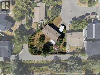 766 Coopland Crescent, Kelowna