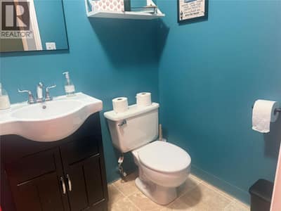 533 BAKER Street Unit# Upper Bck, Nelson