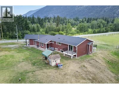 215 McLure Ferry Road, McLure
