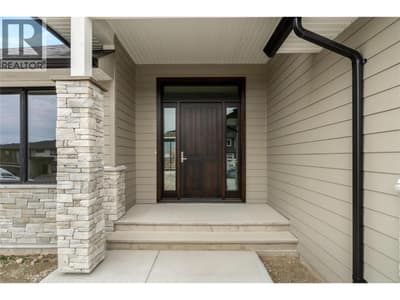 1905 35 Street NE, Salmon Arm
