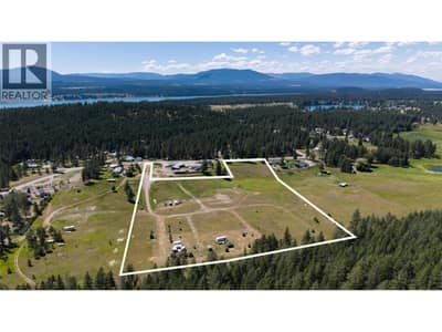 3680 Sweet Road, Baynes Lake