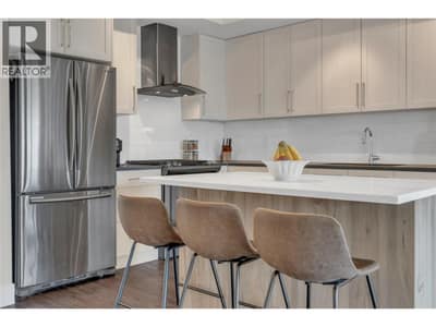 4380 Lakeshore Road Unit# 210, Kelowna