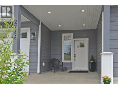 2744 Cedar Ridge Street, Lumby