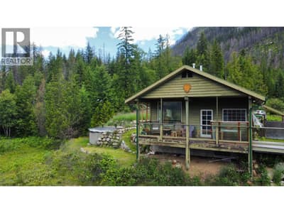 9155 Highway 6, Silverton