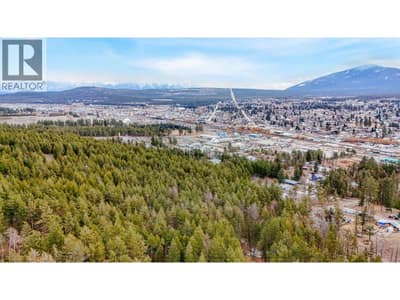700 MCBRIDE Street W, Cranbrook