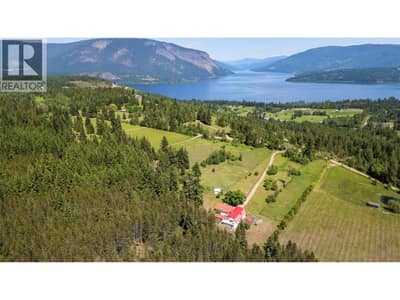 5641 50 Street NW, Salmon Arm