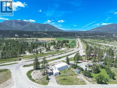 9115 93/95 Highway, Canal Flats