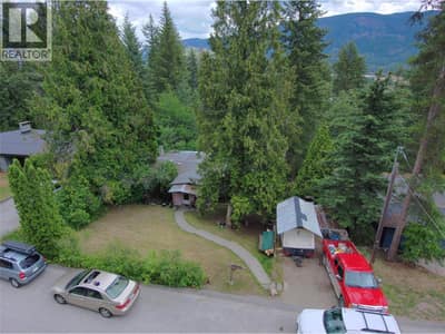 2186 Crestview Crescent, Castlegar