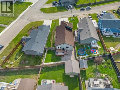 8412 18A Street, Dawson Creek