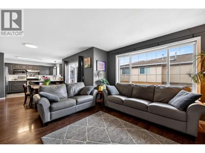 726 DUNROBIN Drive Unit# 1, Kamloops