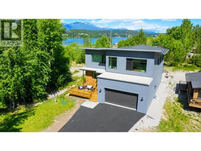 4615 Rowan Street, Windermere