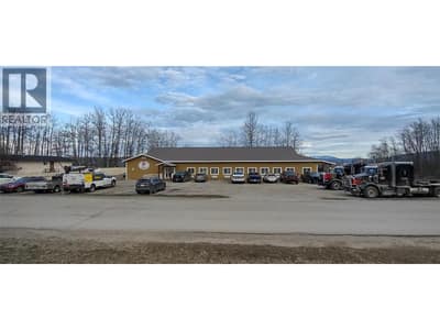 The Lion Inn & Suites