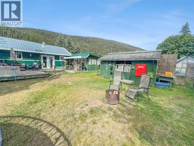 387 Parrish Avenue, Coalmont-Tulameen