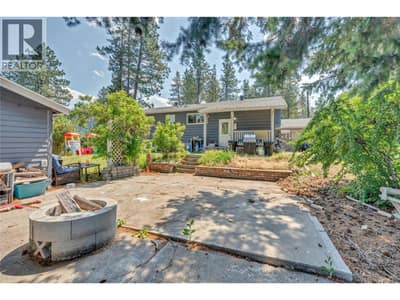 102 Ridgewood Drive, Princeton