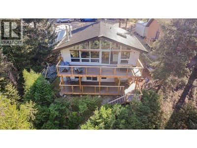 221 Prospect Drive, Princeton