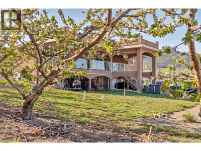 9820 RIPPEN Avenue, Summerland