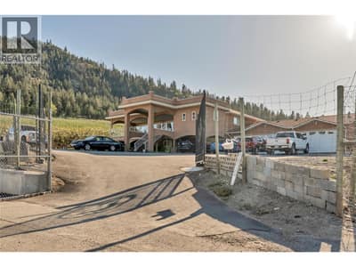 9820 RIPPEN Avenue, Summerland