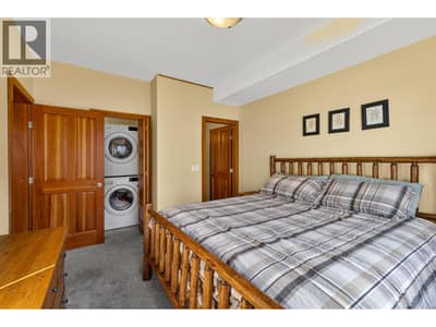 360 Strayhorse Road Unit# 19, Apex Mountain