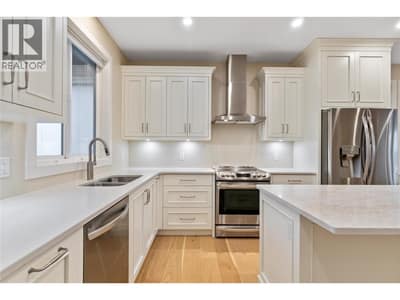 Bright Kitchen