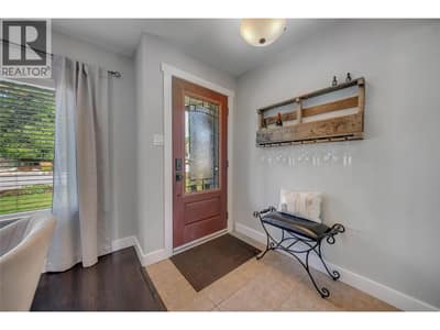 1366 Ridgedale Avenue, Penticton