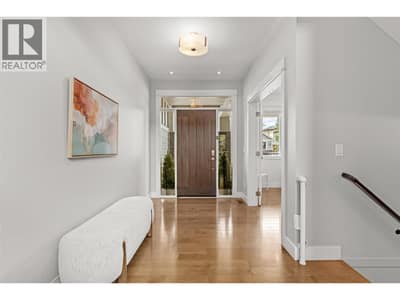 Welcoming entry with natural light, open sight-lines & access to the main living spaces