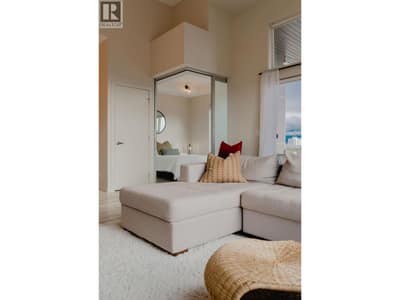 Staged with Furniture - no longer there