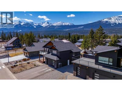 1542 Cedar Street, Golden