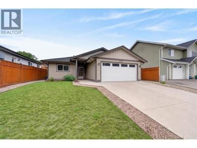 5480 Canoe Beach Drive NE, Salmon Arm