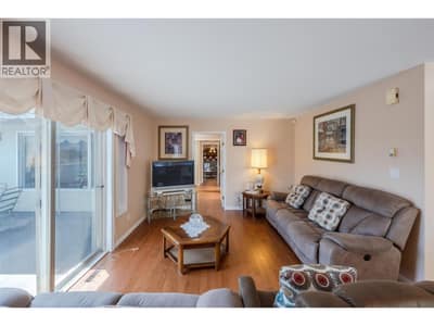 6163 SAINT MARTIN Place Unit# 1, Oliver
