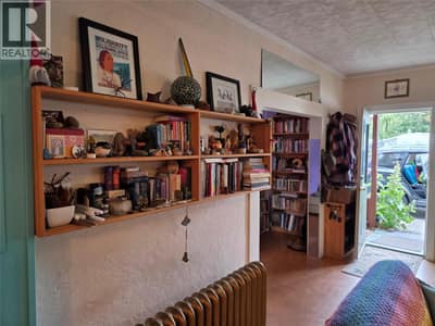 2151 Main Street, Cawston