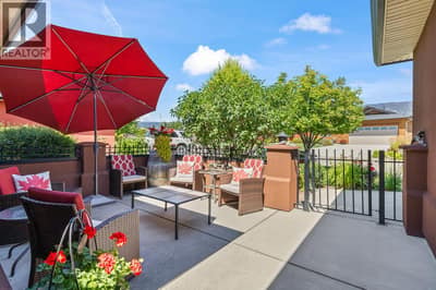Spacious front porch with room for seating area and hosting