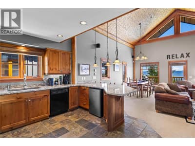 360 Whitehorse Lane Unit# 14, Big White