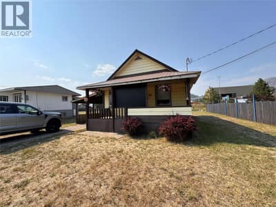 653 65th Avenue, Grand Forks