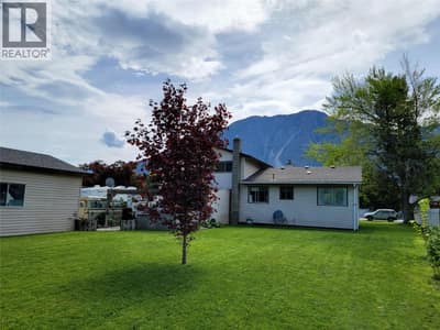 430 2nd Avenue, Keremeos