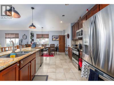 5045 Snowbird Way Unit# 2, Big White