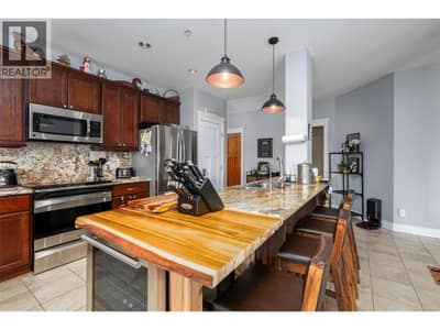 5045 Snowbird Way Unit# 2, Big White